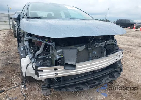 2021 Toyota Corolla Le z USA, uszkodzony, nr VIN 5YFEPMAE8MP174218